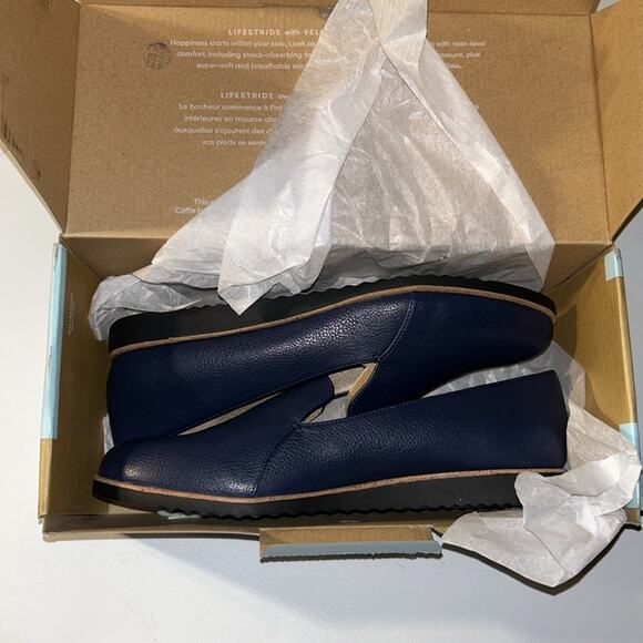 CLEARANCE NIB Women's LifeStride Zendaya Loafer Navy Size 7 M - Picture 11 of 12